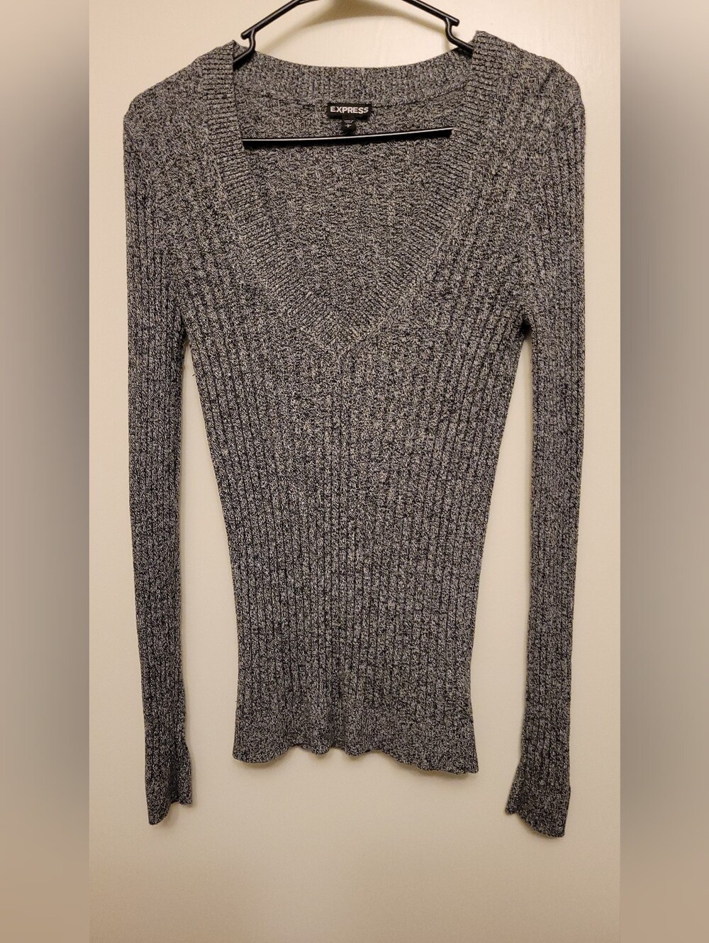 Express Gray Ribbed V-Neck Sweater